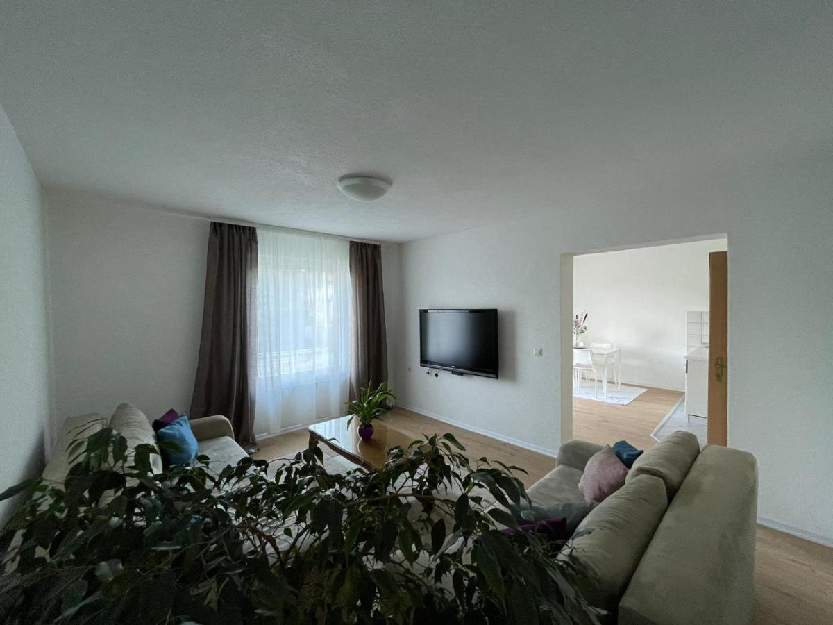 Sunny Garden Apartment ซาราเยโว ภายนอก รูปภาพ